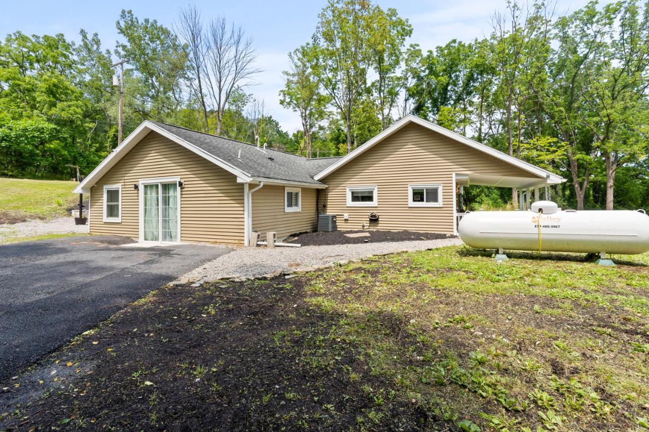 The Modern Forge Ny, Honeoye Lake Dış mekan fotoğraf