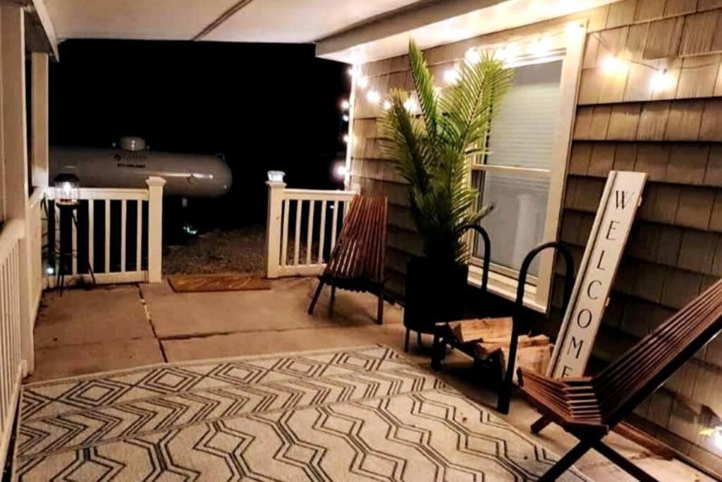 The Modern Forge Ny, Honeoye Lake Dış mekan fotoğraf
